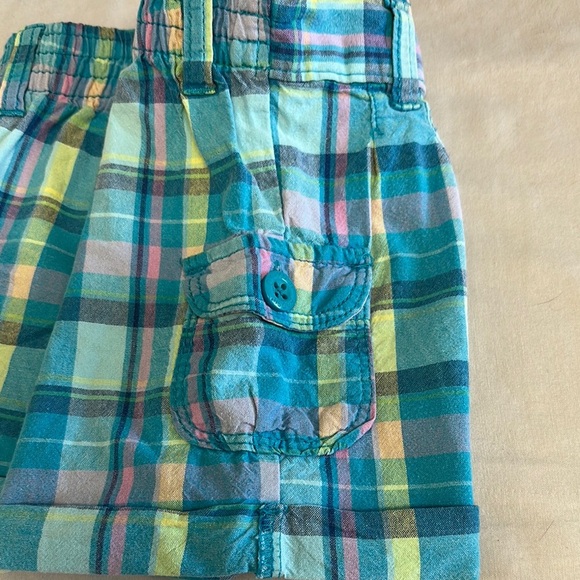 OshKosh B'gosh Blue and Yellow Summer Shorts - Picture 4 of 4